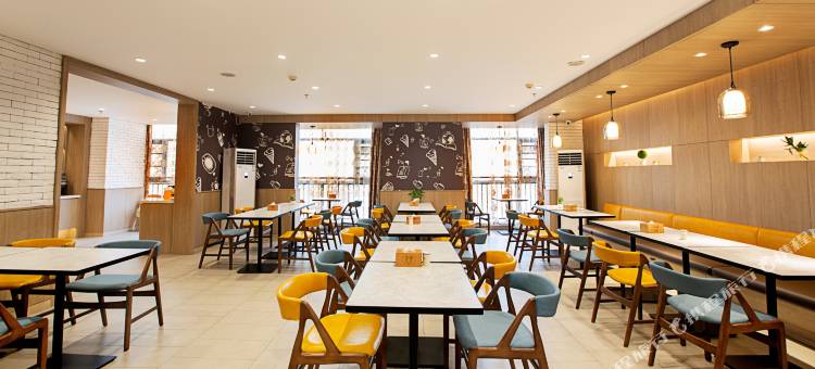汉庭优佳酒店(信阳市中心店)图片