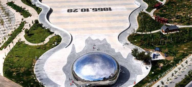 和颐至格酒店(克拉玛依市政府店)图片