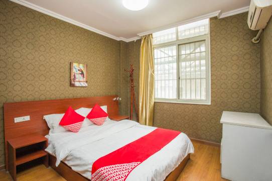 OYO十堰馨起点商务宾馆