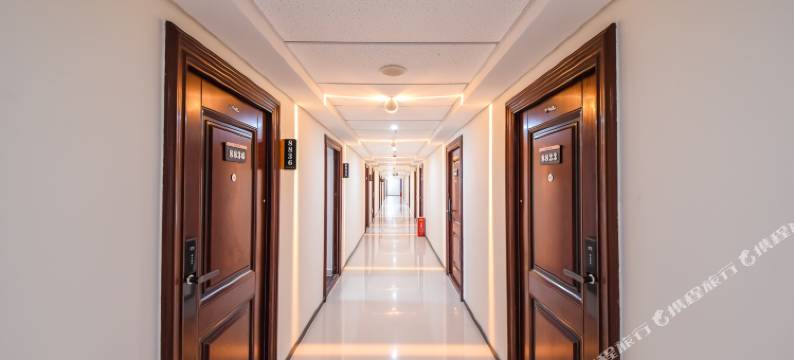 嚯米璞宿酒店(长沙高铁南站绿地之窗店)图片