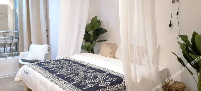 Xbed互联网民宿(贺州远东国贸大厦店)图片