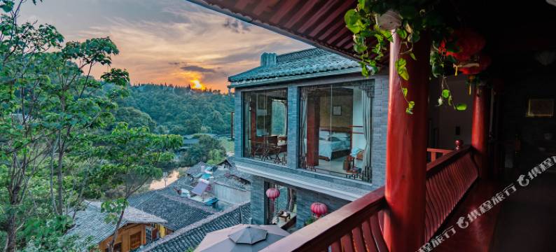 腾冲思齐居•百年古韵•和顺小墅(和顺古镇野鸭湖店)图片