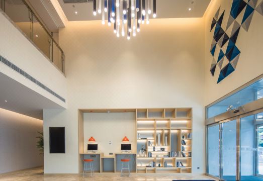 Holiday Inn Express HANGZHOU JIUZHOU by IHG Hotel Overview