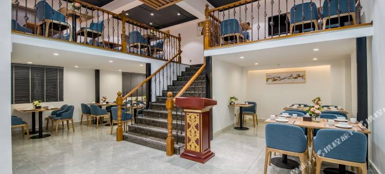 西双版纳吉象谷酒店(告庄星光夜市店)图片