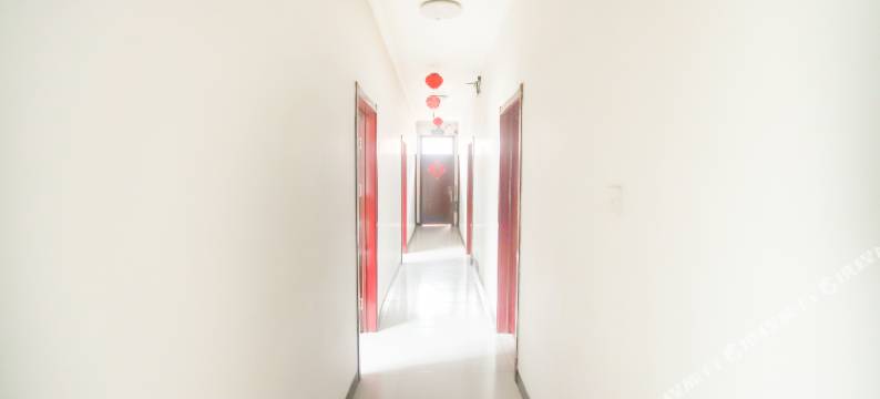 OYO吕梁兴南宾馆图片