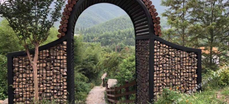 莫干山竹韵山庄(仙潭村景区店)图片