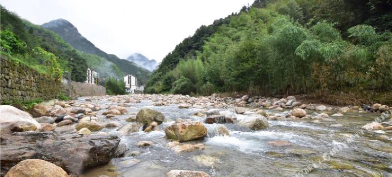大明山桃湾民居图片