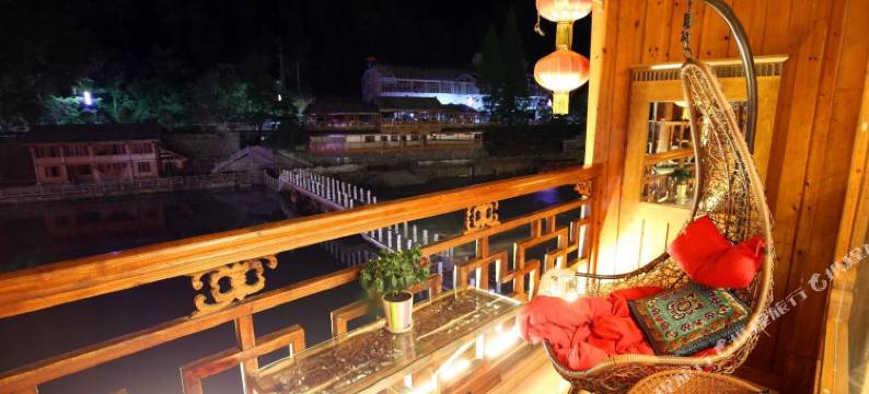 凤凰西凤城宾馆图片