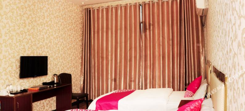 OYO兴义楷俊酒店图片