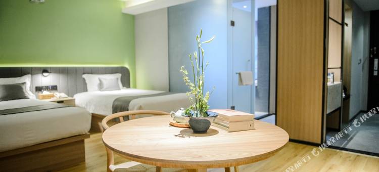 泊宁创想酒店(宁波罗蒙环球城店)图片