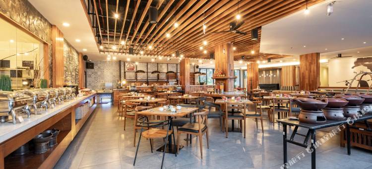 阿斯顿安耶尔海滩酒店(Aston Anyer Beach Hotel)图片