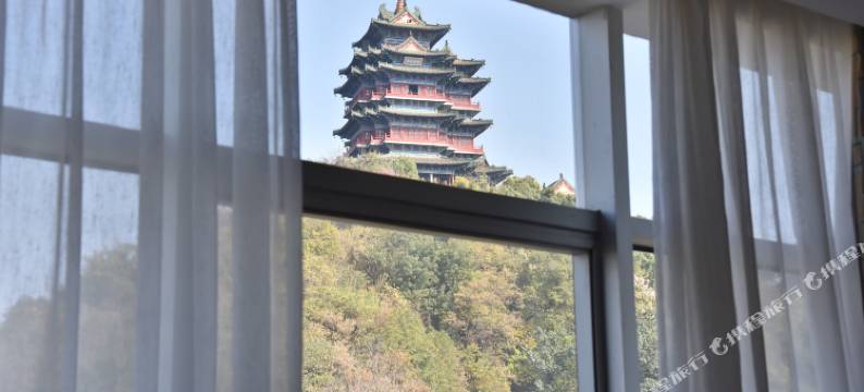 大观视界酒店(南京西站阅江楼景区店)图片