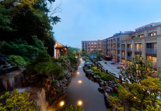 Hushan Resort HangzhouHotel Overview