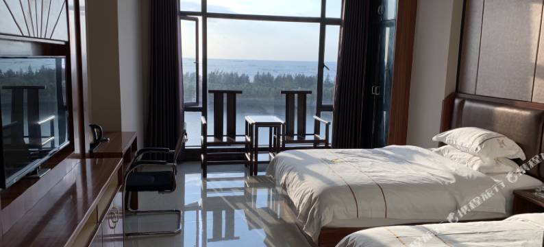 雷州黄金海岸大酒店图片