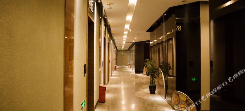 深圳市兰欣时尚酒店(南山地铁站店)图片