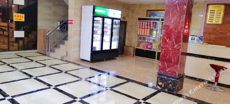 雄尊都市酒店(南宁杉杉奥特莱斯商业广场店)图片