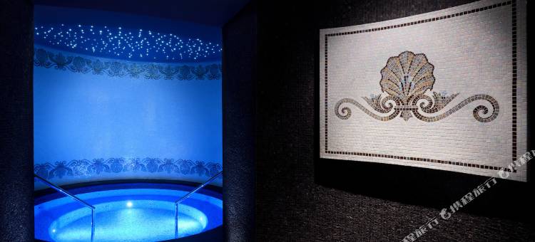 迪拜范思哲宫殿酒店(Palazzo Versace Dubai)图片