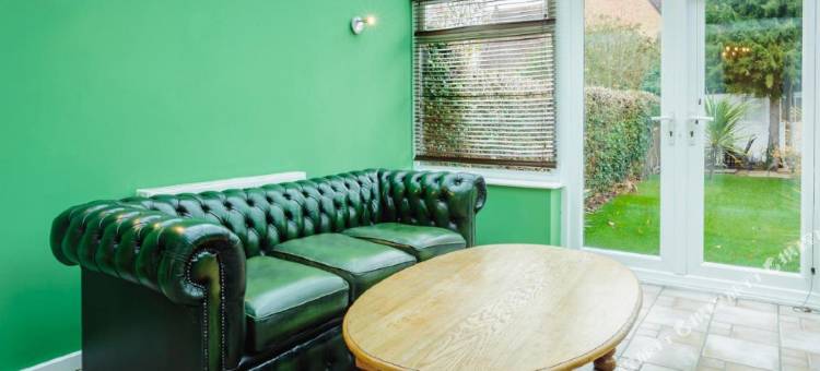 OYO朗斯代尔宾馆(OYO Lonsdale Guest House)图片