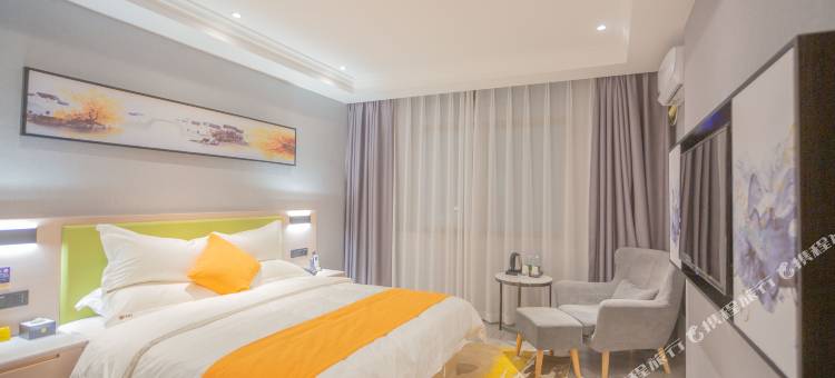 田东明月湖主题酒店图片