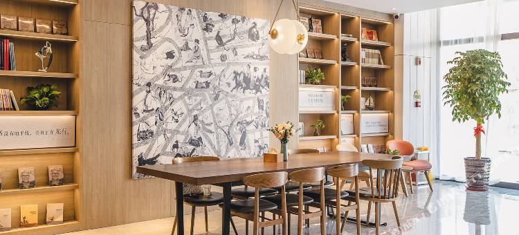 汉庭优佳酒店(青岛北站永平路地铁站店)图片