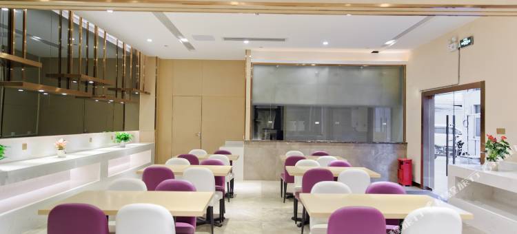 麗枫酒店(深圳国际会展中心沙井京基百纳店)图片