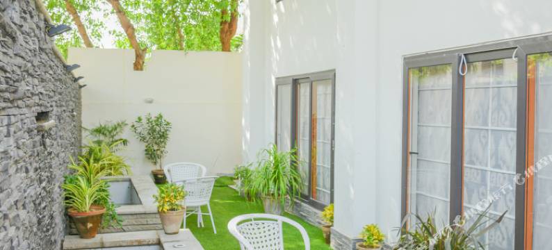 果园小屋酒店(Orchards Cottage Hotel)图片