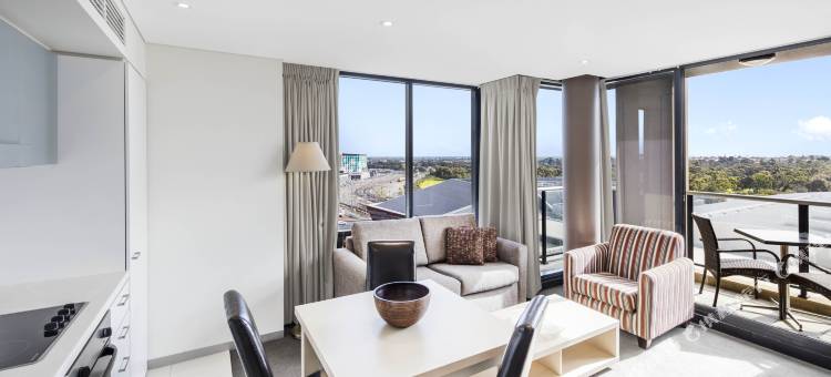 阿德莱德地平线盛橡套房酒店(Oaks Adelaide Horizons Suites)图片