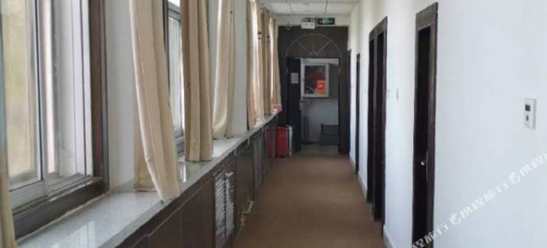 巴里坤花苑宾馆图片