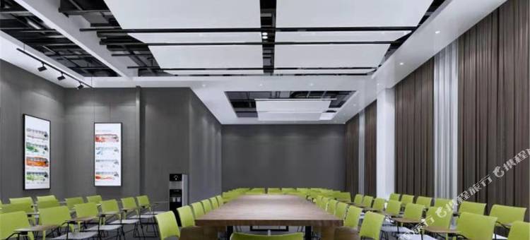 喆非酒店(信阳南湾湖师范大学店)图片