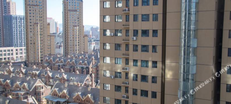 华香居酒店式公寓(赤峰二中店)图片