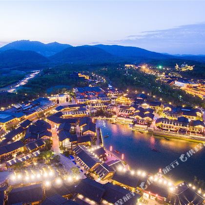 茅山东方盐湖城·道天下+句容茅山景区3日2晚自由行