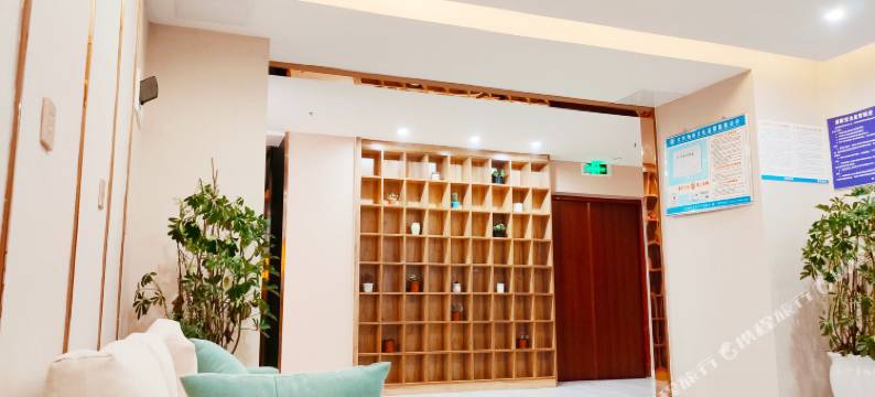 遵义睡吧酒店(新浦林达美食城店)图片