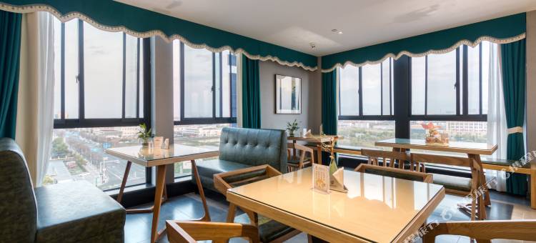 衢州东方广场丽呈睿轩酒店图片