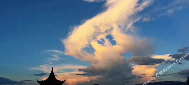 大理云从龙客栈图片