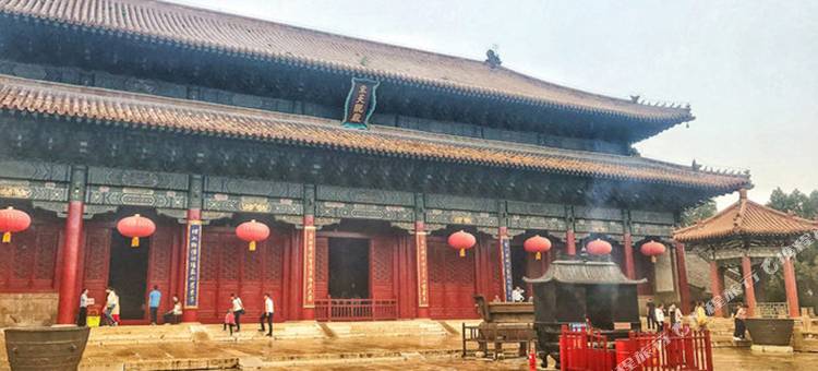 艺龙米高时尚酒店(泰山天外村登山口店)图片