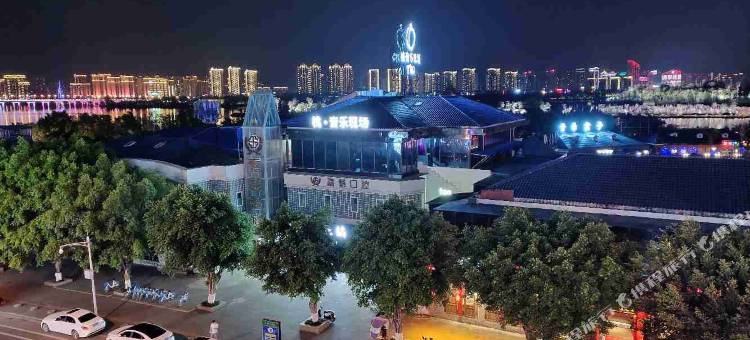 遂宁啡鱼电竞酒店(船山区政府店)图片