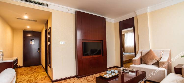 贵州山水大酒店(黔灵山公园北京路地铁站店)图片