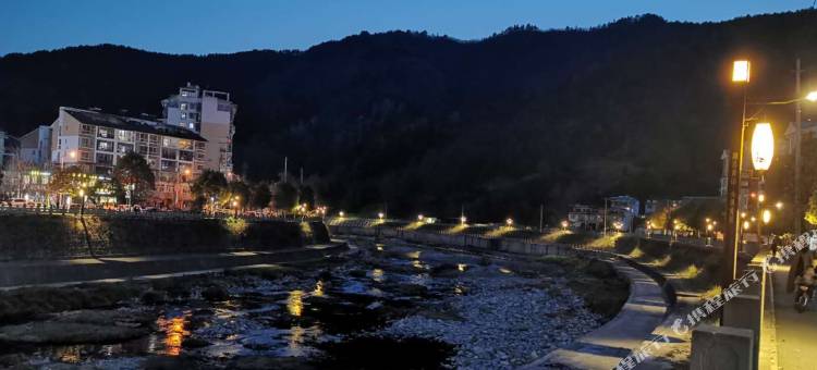 新青川大酒店图片