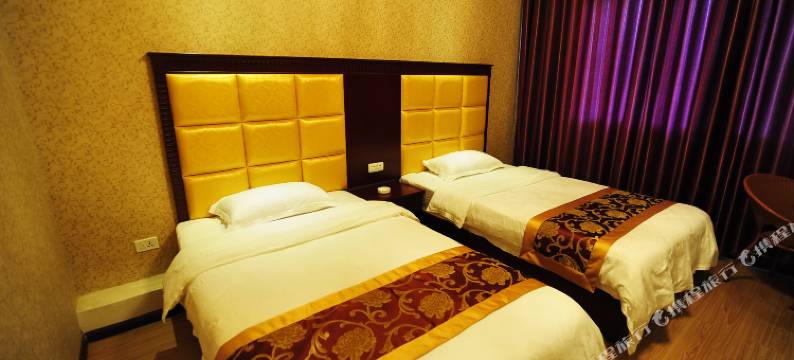 关岭黄果树华丽酒店图片