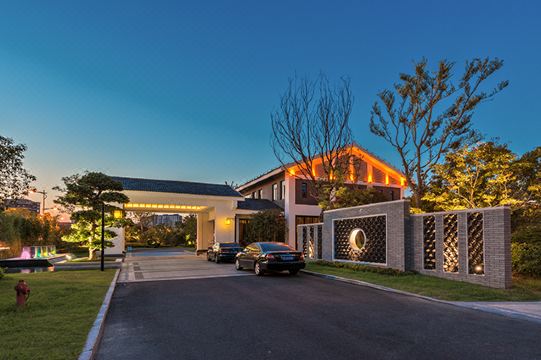 Sunshine Peninsula Jinsha Hotel Hotel Overview