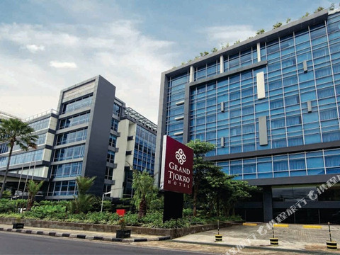 万隆特约克洛尊享大酒店