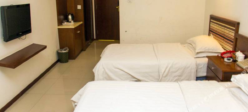 奥特宾馆(迁安新颖路店)图片