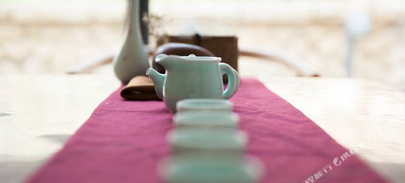 九仙山靴石山庄图片