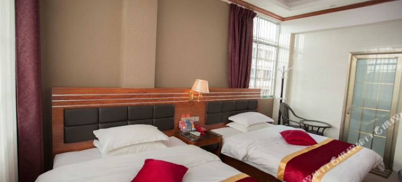 桂苹果连锁酒店(平果文化公园店)图片