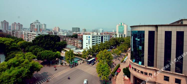 君逸宾馆(福州东街口地铁站三坊七巷店)图片