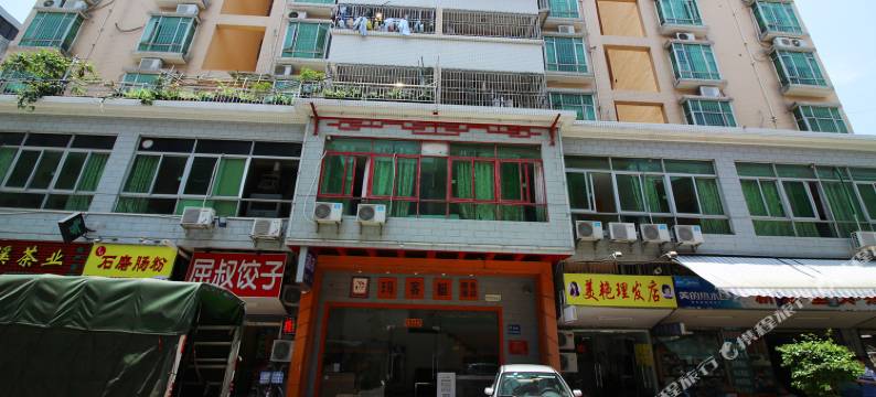 玛客艇酒店(珠海情侣路日月贝店)图片