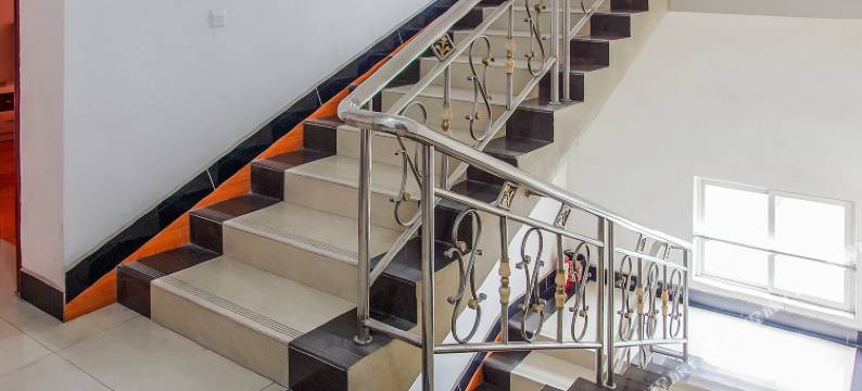 峨眉山曾帮客栈图片