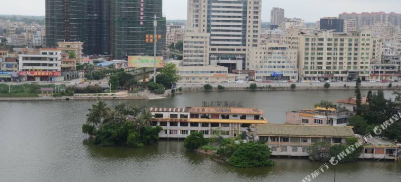 茂名恒丰假日酒店图片