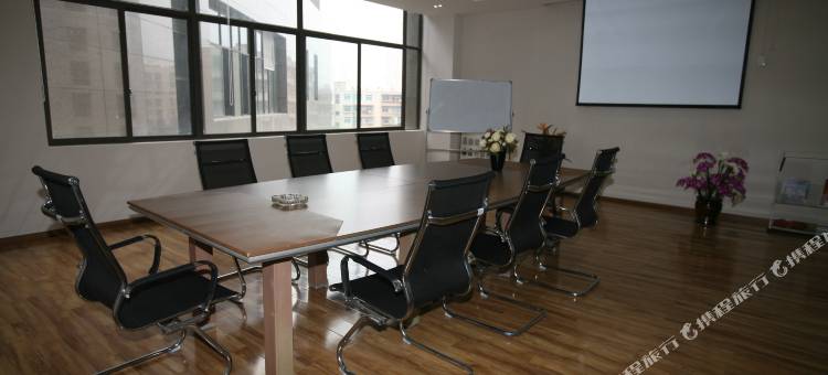 怡程商务酒店(218国际购物公园店)图片