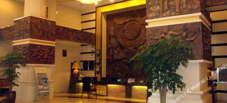 昆明东川泰隆商务大酒店图片